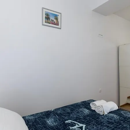Vino & Gitara Apartament